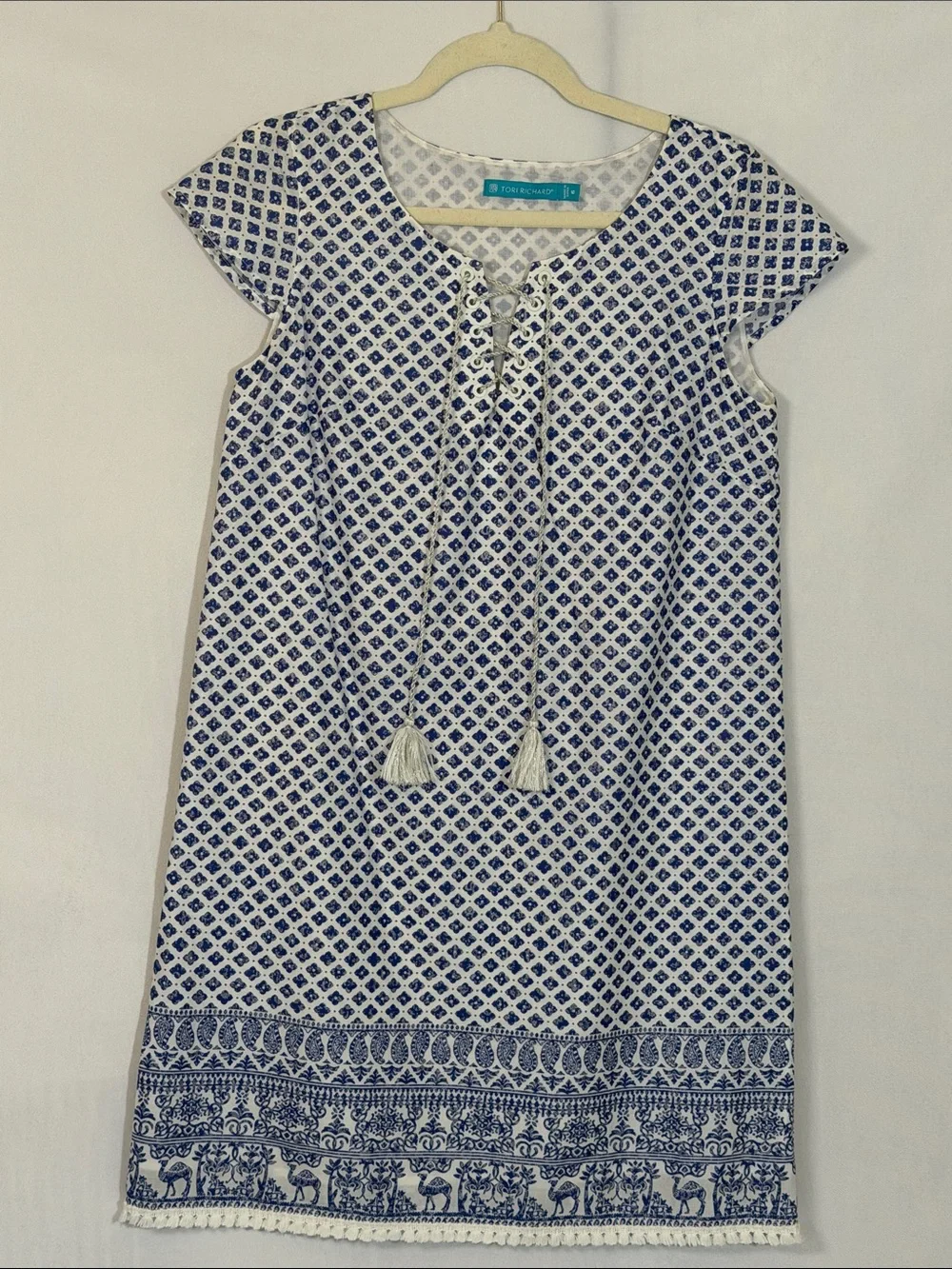 Tori Richard Shift Dress Size 6 Blue And White Print 100% Cotton EUC